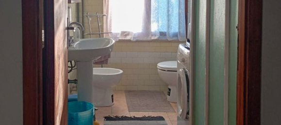 5 rooms Apartment in Macerata, Italy No. 168849 21