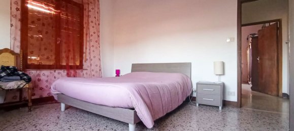 5 rooms Apartment in Macerata, Italy No. 168849 22