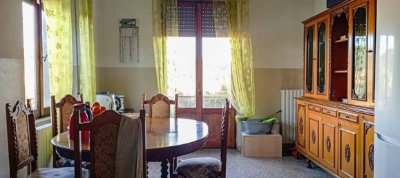 5 rooms Apartment in Macerata, Italy No. 168849 12