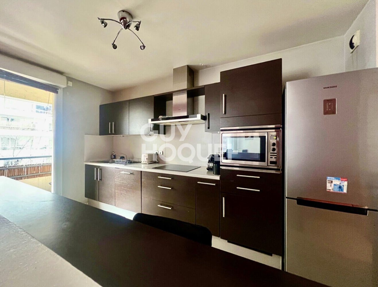 2 bedrooms Apartment in Courbevoie, France No. 137945