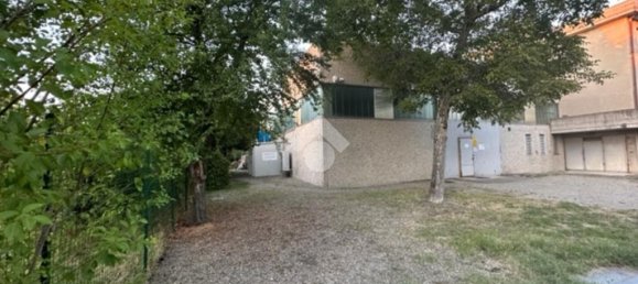 1غرفة مستودع في Rubiera, Italy رقم 18229 15