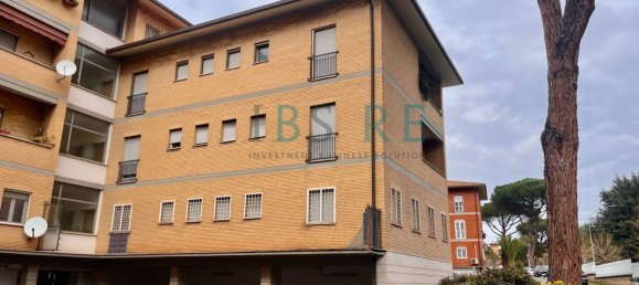 6 bedrooms Apartment in Rome, Italy No. 316652 8