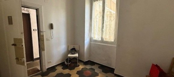 2-Zimmer Wohnung in Genoa, Italy, Nr. 261396 9