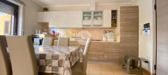 3 rooms Apartment in Montalto Uffugo, Italy No. 111383 5