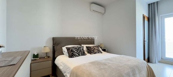 3 bedrooms Penthouse in Saint Julian's, Malta No. 463 4