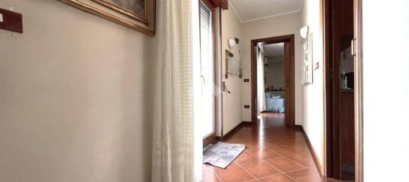 4 bedrooms Apartment in Casoria, Italy No. 279302 12