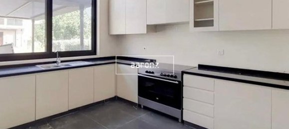 Вилла с 4 спальнями в Дубай, ОАЭ № 54046 8