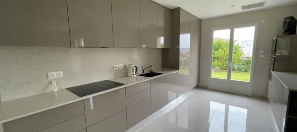 5 bedrooms Villa in Bellerive-sur-Allier, France No. 348194 2