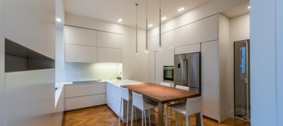 4 Schlafzimmer Wohnung in Milan, Italy, Nr. 381098 35