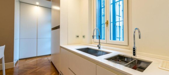 4 Schlafzimmer Wohnung in Milan, Italy, Nr. 381098 37