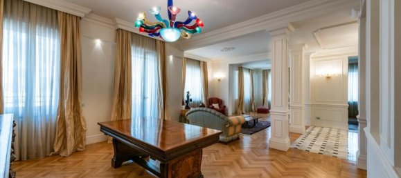 4 Schlafzimmer Wohnung in Milan, Italy, Nr. 381098 9