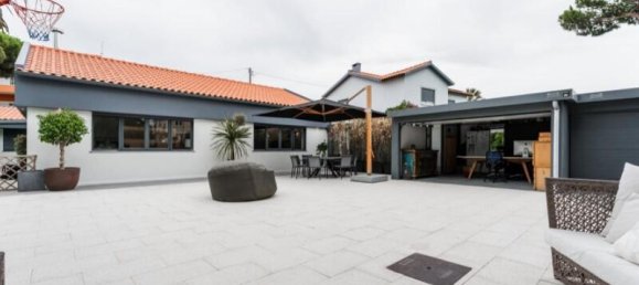 3 bedrooms Villa in Cascais, Portugal No. 104976 34