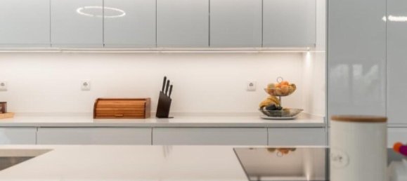 3 bedrooms Villa in Cascais, Portugal No. 104976 14