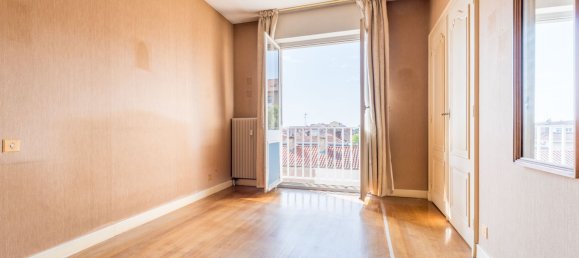 4غرفة شقة في Villefranche-sur-Saone, France رقم 338016 7