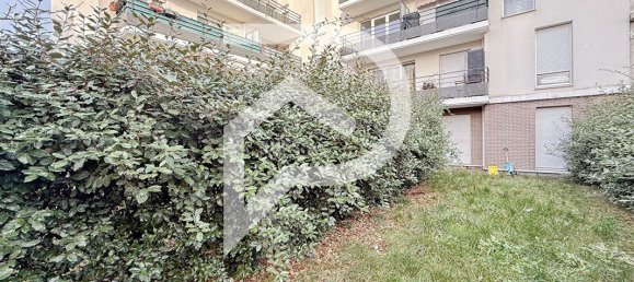 3 chambres Appartement à Villepinte, France No. 169815 2