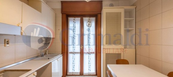 3 bedrooms Apartment in Milan, Italy No. 316902 8