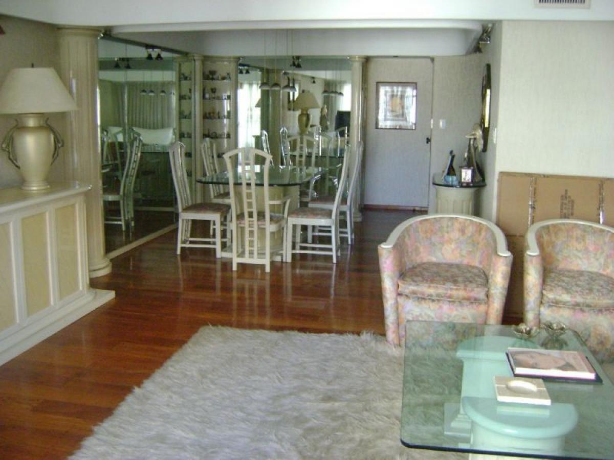 Квартира с 3 спальнями в Буэнос-Айрес, Аргентина № 69722