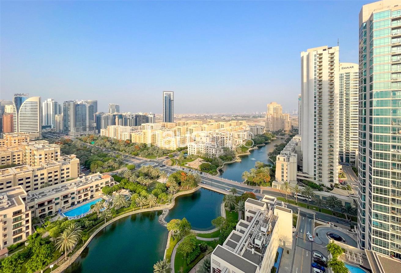 2 Schlafzimmer Wohnung in The Views, UAE, Nr. 100171