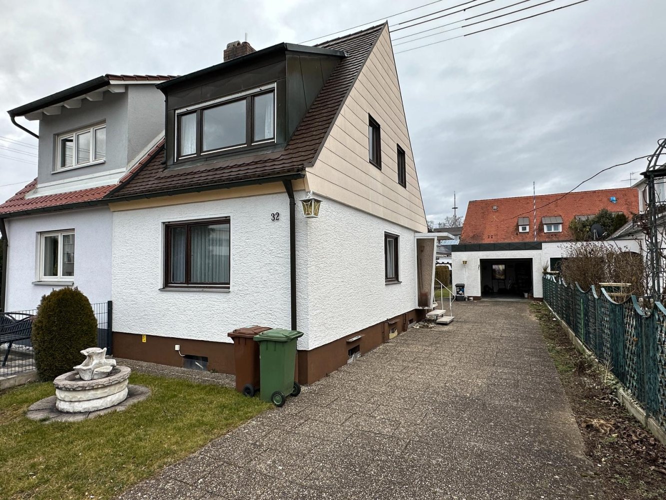 2 bedrooms Townhouse in Augsburg, Germany No. 25458