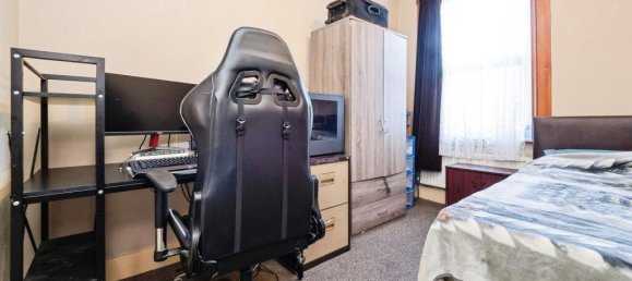 3 bedrooms House in Forest Gate, United Kingdom No. 11413 10