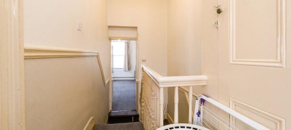 3 bedrooms House in Forest Gate, United Kingdom No. 11413 15