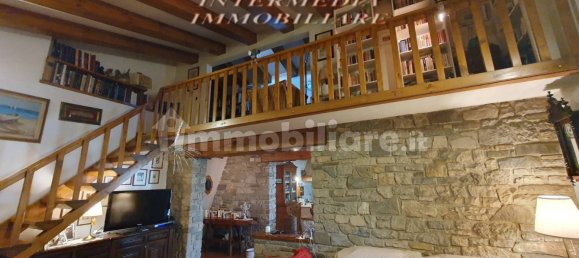 3 bedrooms Villa in Rignano sull'Arno, Italy No. 312260 2