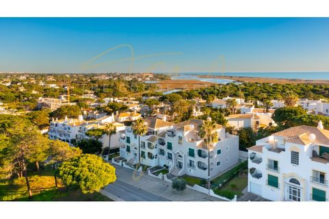 2 غرف نوم شقة في Almancil, Portugal رقم 215215