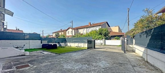 3 bedrooms House in Chasse-sur-Rhone, France No. 342533 17