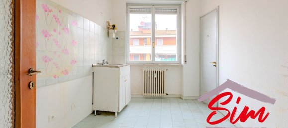 3 bedrooms Apartment in Novara, Italy No. 330608 11