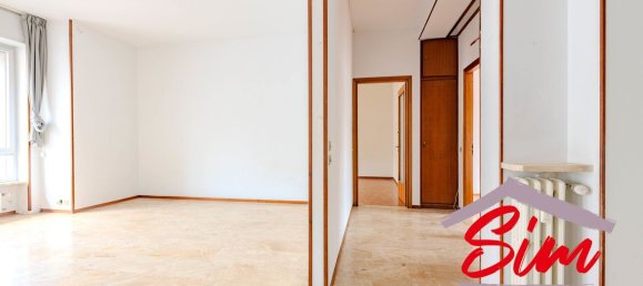 3 bedrooms Apartment in Novara, Italy No. 330608 6