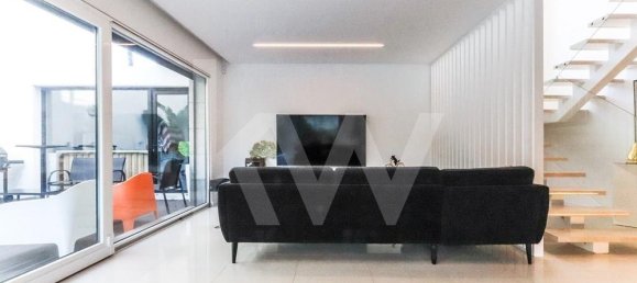 4 chambres Villa à Almada, Portugal No. 71599 11