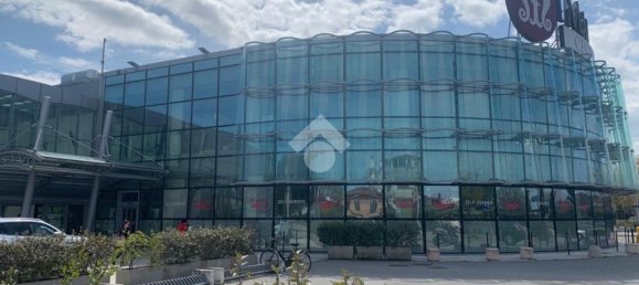 1-Zimmer Gewerbliche Immobilie in Rimini, Italy, Nr. 146651 4