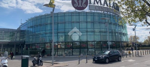 1-Zimmer Gewerbliche Immobilie in Rimini, Italy, Nr. 146651 10