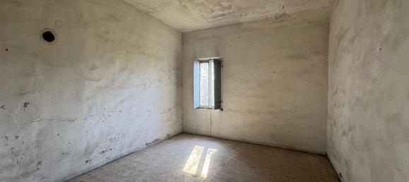 8 rooms House in Gambolò, Italy No. 29230 9