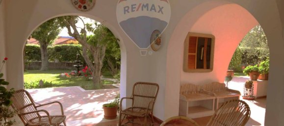 8 bedrooms Villa in Ardea, Italy No. 223924 33