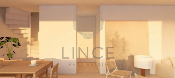 Building in Lisbon, Portugal No. 121678 3