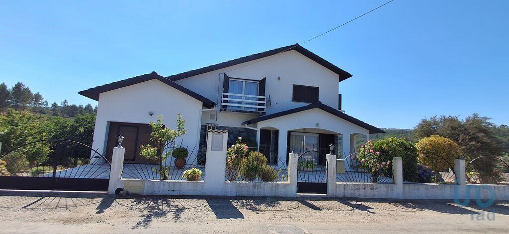 4 غرف نوم منزل في Orvalho, Portugal رقم 300741