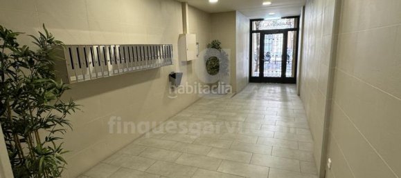 Apartamento de 3 dormitorios en Eixample, Spain No. 169611 50