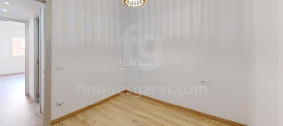Apartamento de 3 dormitorios en Eixample, Spain No. 169611 41