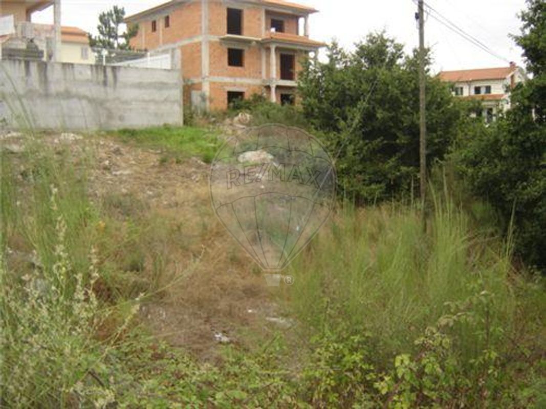 Земельный участок 500м² в Мангуалди, Португалия № 48414