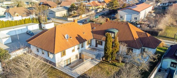 Villa de 12 habitaciónes en Pama, Austria No. 139970 14