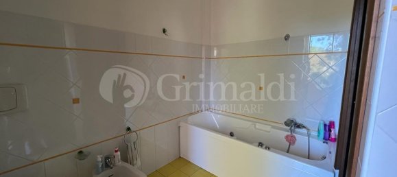 5 rooms House in Nettuno, Italy No. 76741 16