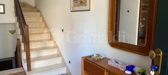 5 rooms House in Nettuno, Italy No. 76741 5