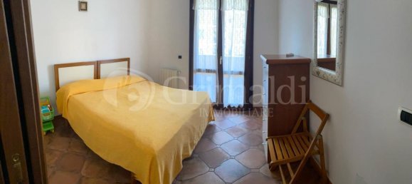 5 rooms House in Nettuno, Italy No. 76741 10