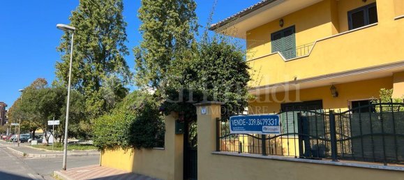 5 rooms House in Nettuno, Italy No. 76741 30