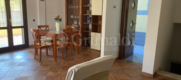 5 rooms House in Nettuno, Italy No. 76741 6