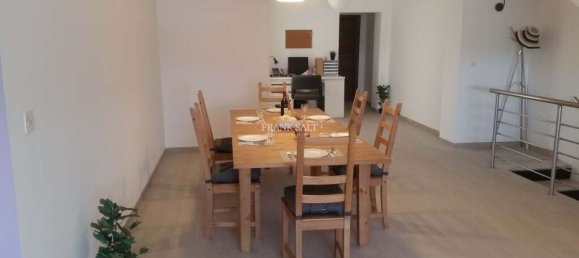 3 bedrooms Maisonette in Qormi, Malta No. 8958 4