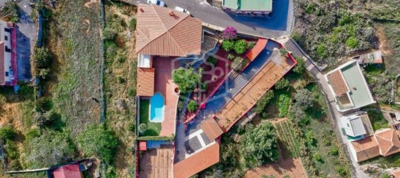  Villa in Adeje, Spain No. 16383 4