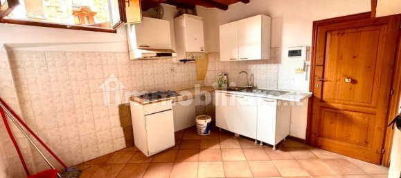 1 bedroom Apartment in Montevarchi, Italy No. 323846 3