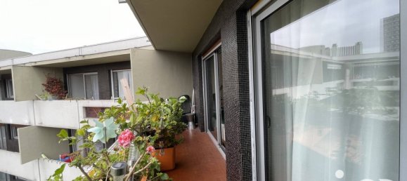 2 bedrooms Apartment in Nanterre, France No. 170408 5